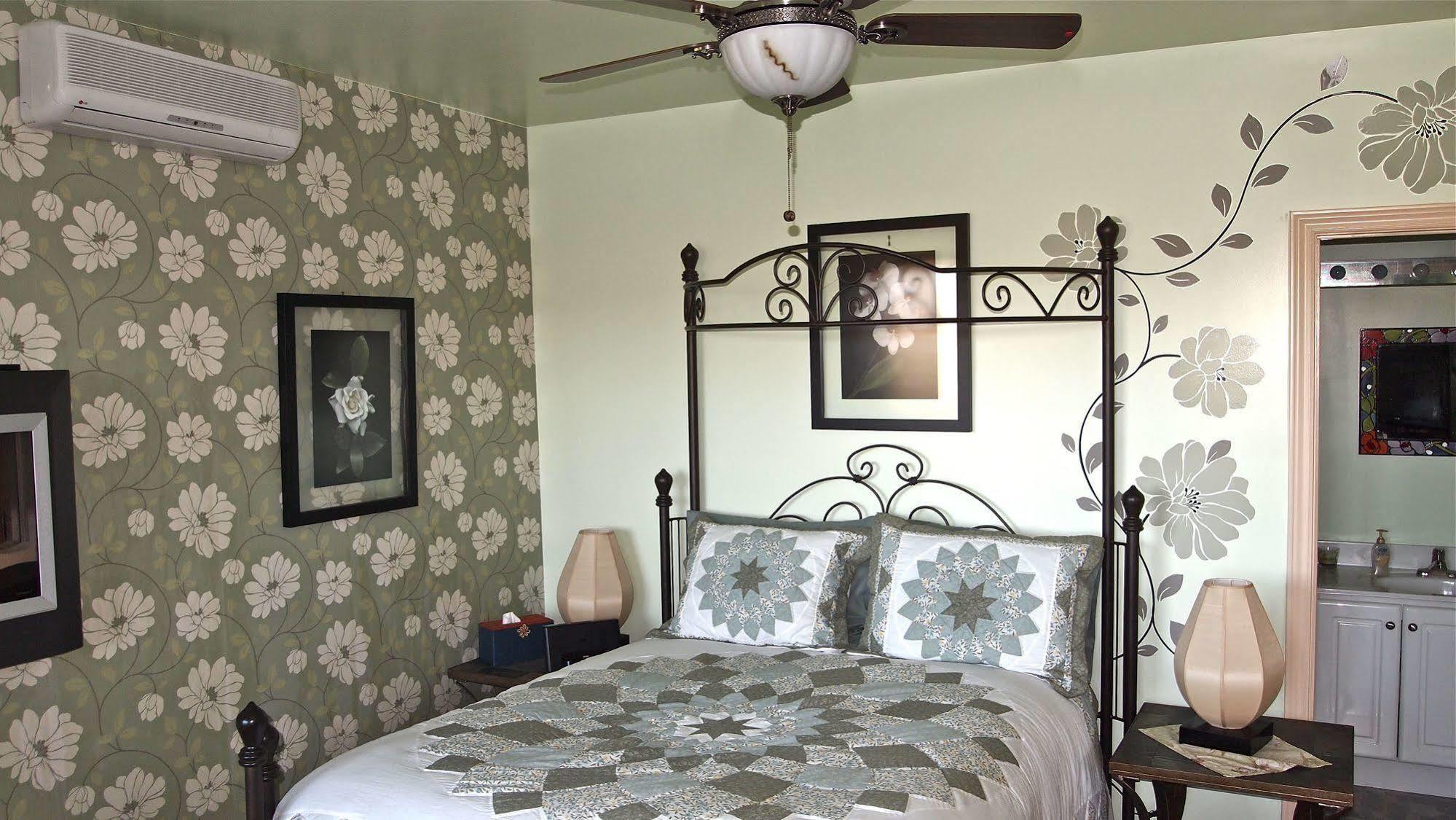 Our Valley View Bed & Breakfast Hampton Екстериор снимка