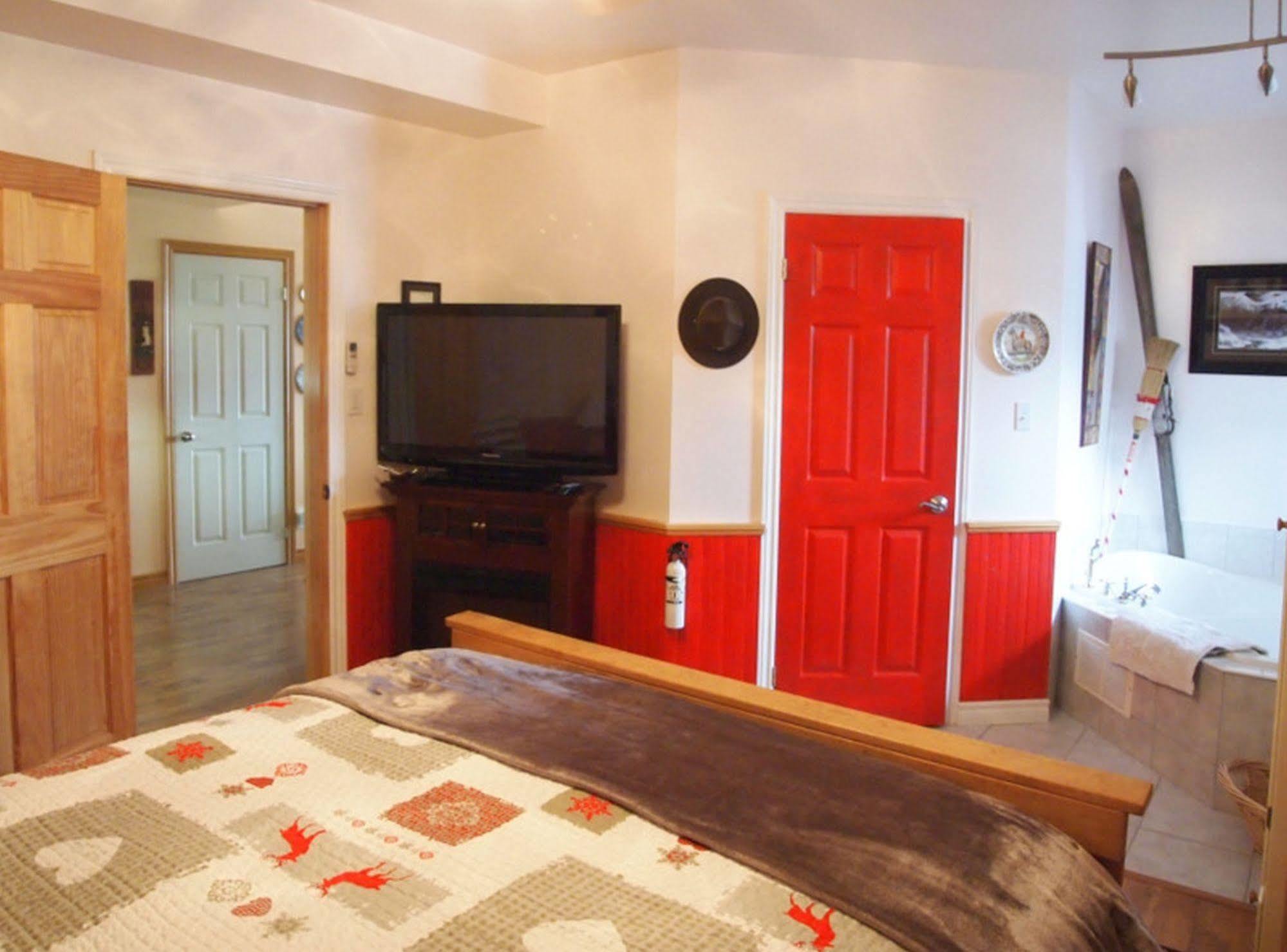 Our Valley View Bed & Breakfast Hampton Екстериор снимка